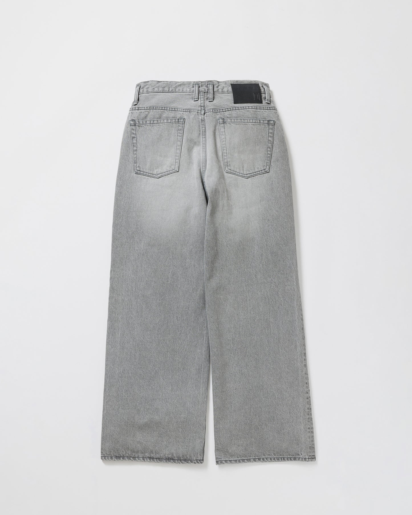 ROBERTS BLACK BLEACHED