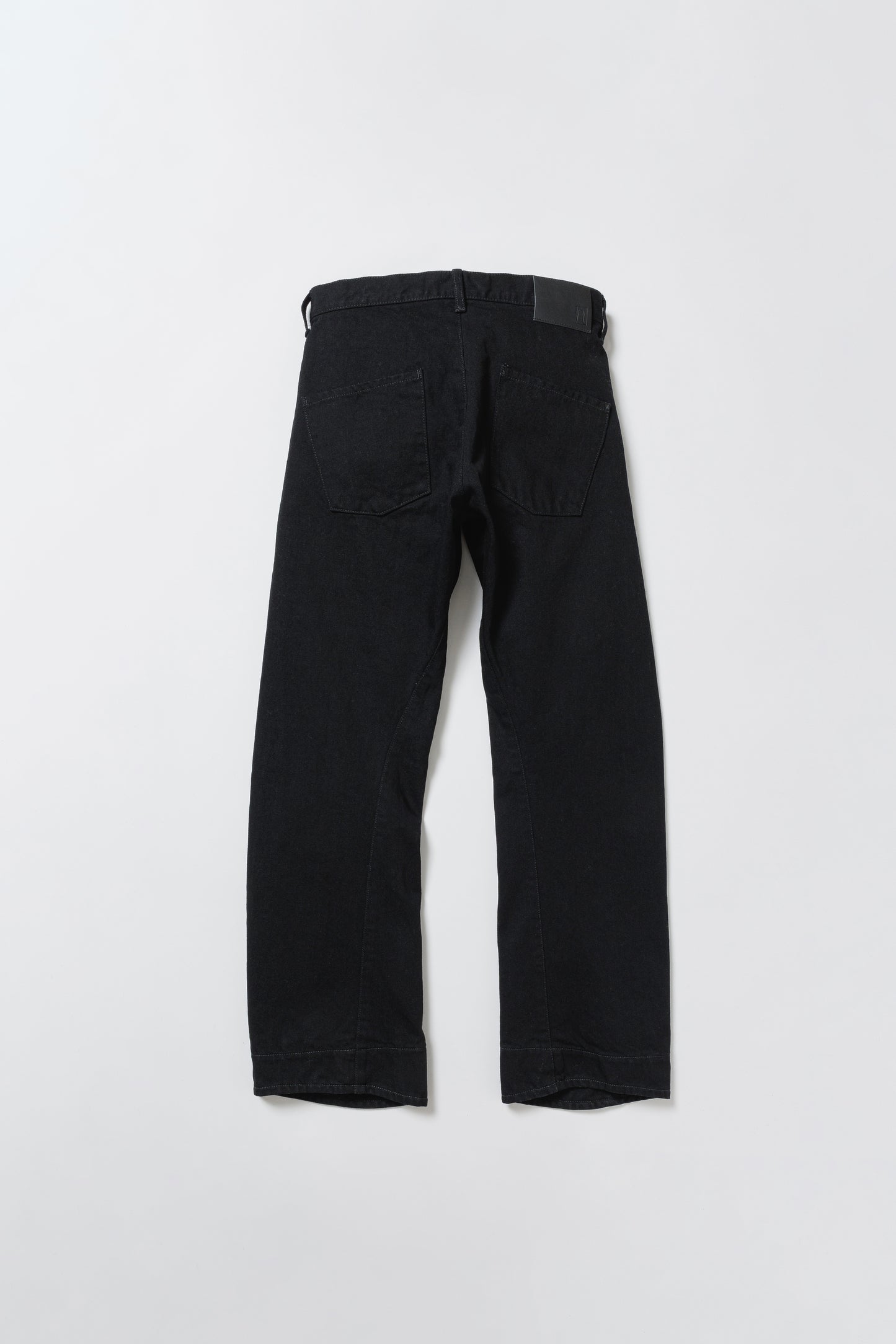 BLACK DENIM WAVING STRAIGHT JEANS